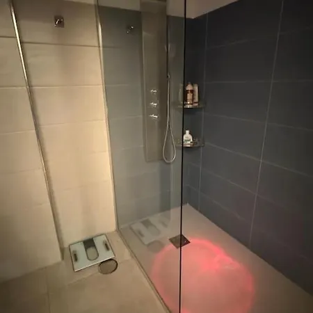 Vesuvius Terrace - Business Center Apartment